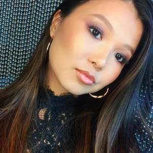 Meet your Posher, Yulia